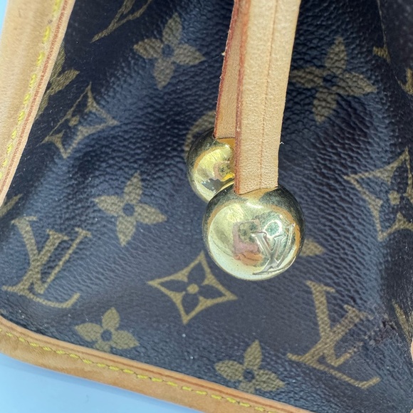 Louis Vuitton Brown Leather Monogram Hand Bag - Picture 4 of 16